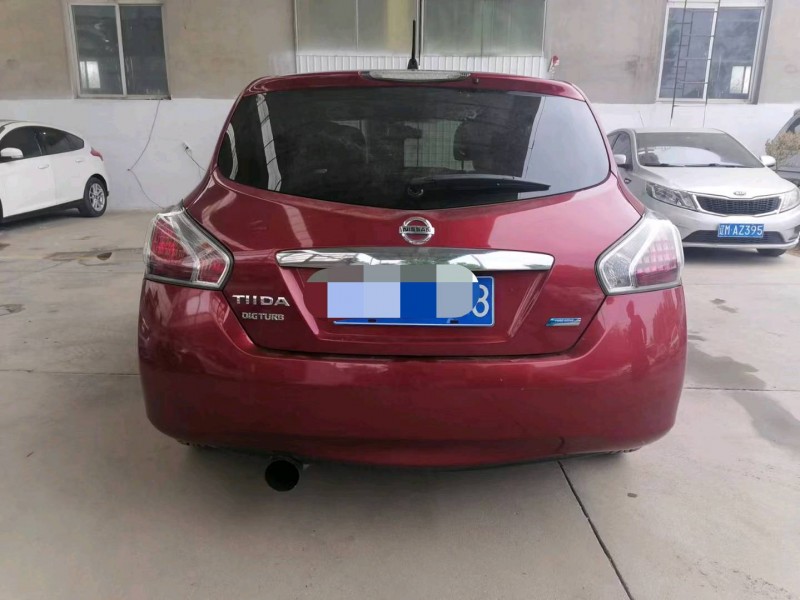 保定13年日产骐达9