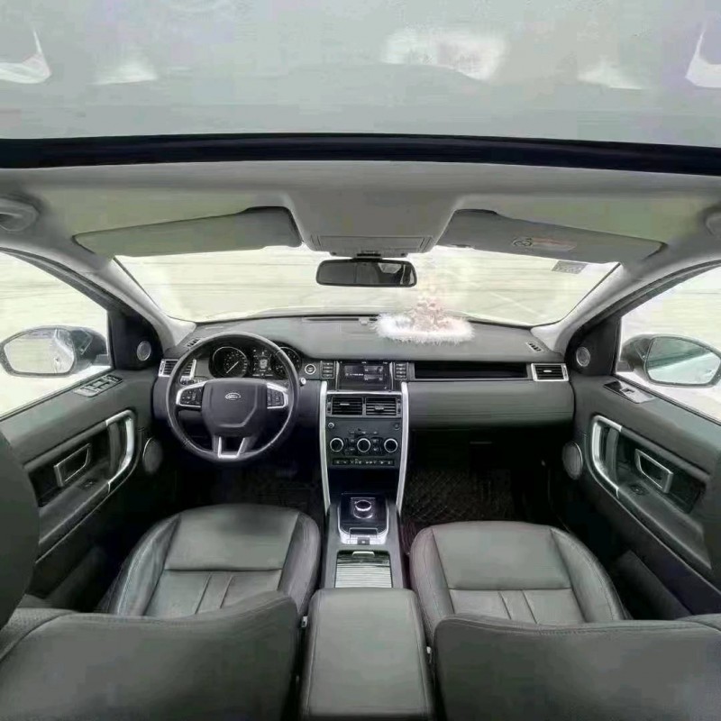 北京19年路虎发现8