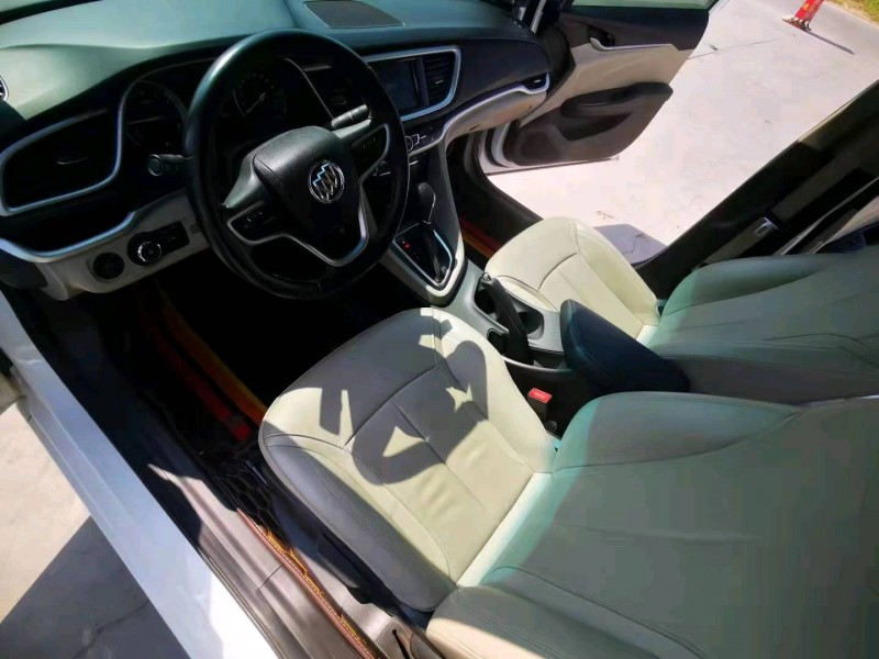 北京19年别克英朗6