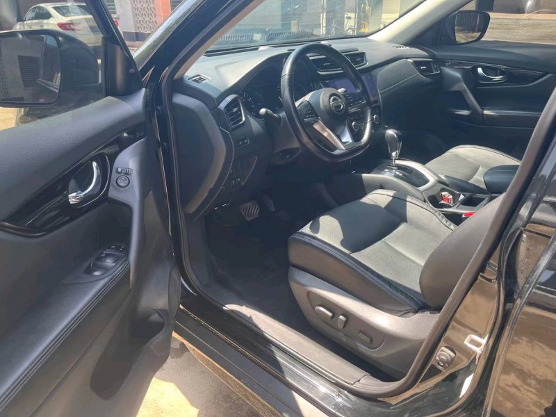 保定20年日产奇骏7