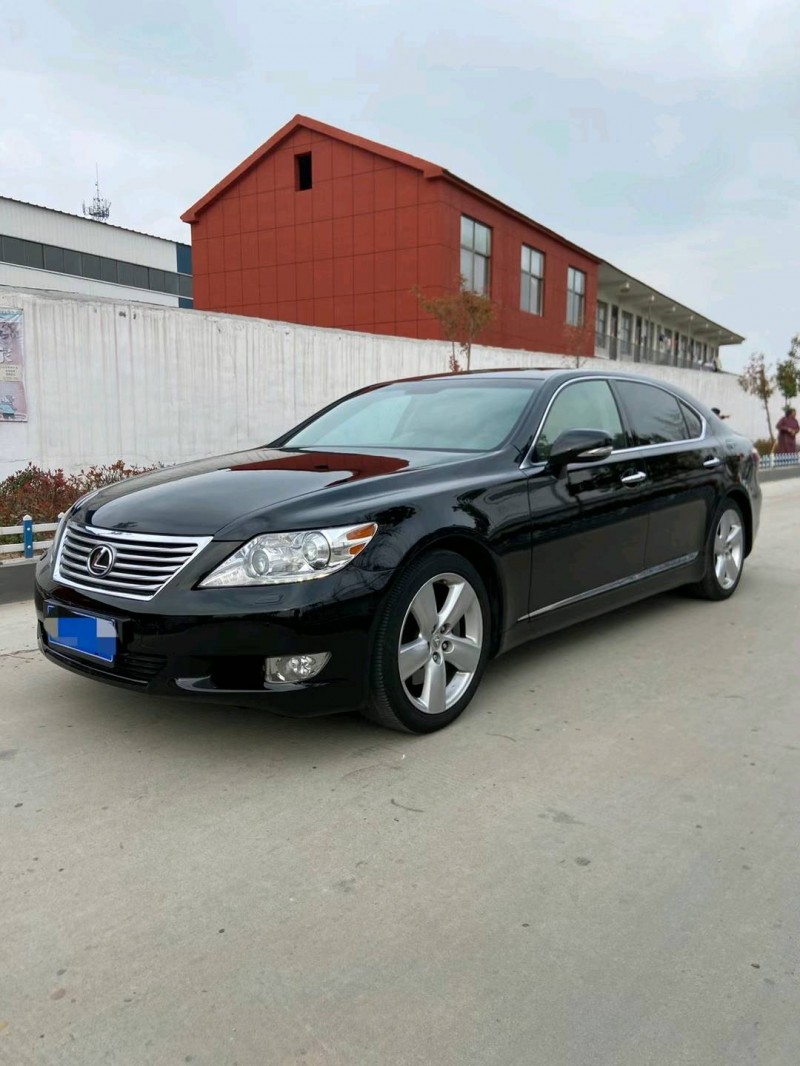 北京12年雷克萨斯LS2