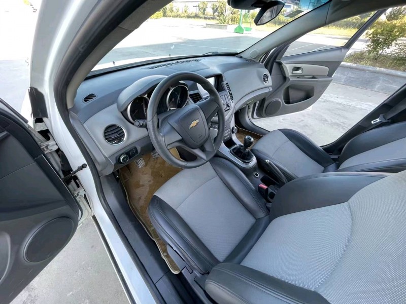 北京14年雪佛兰科鲁兹7