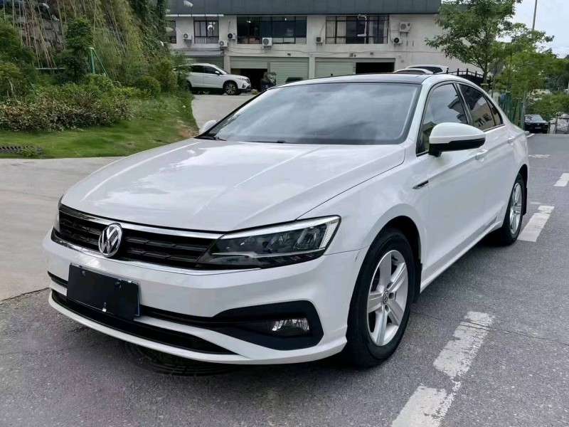 广州19年大众凌渡4