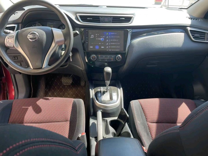 保定16年日产逍客5