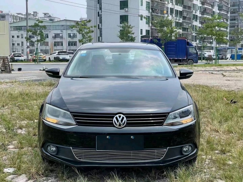 广州14年大众速腾8