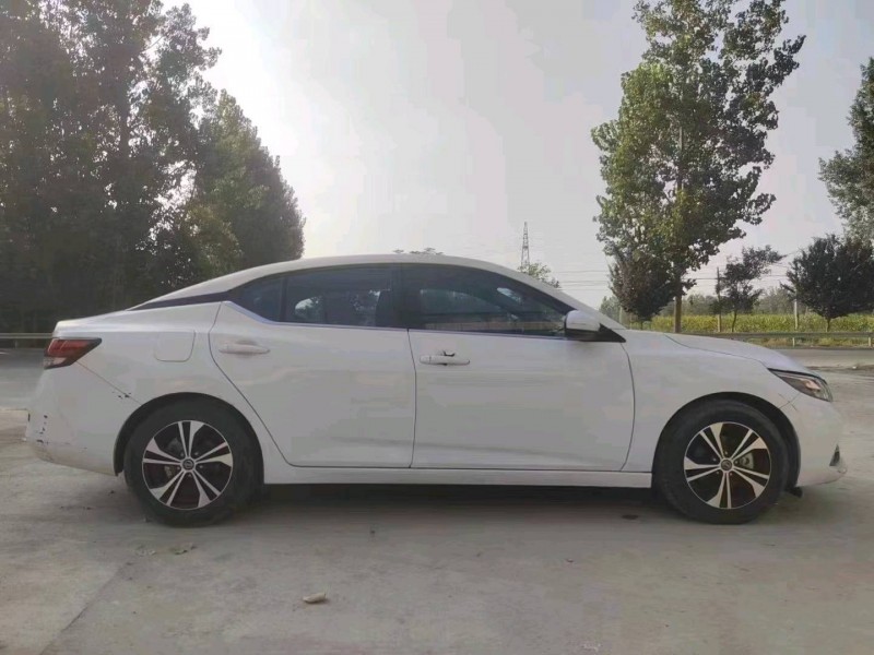 北京20年日产轩逸4