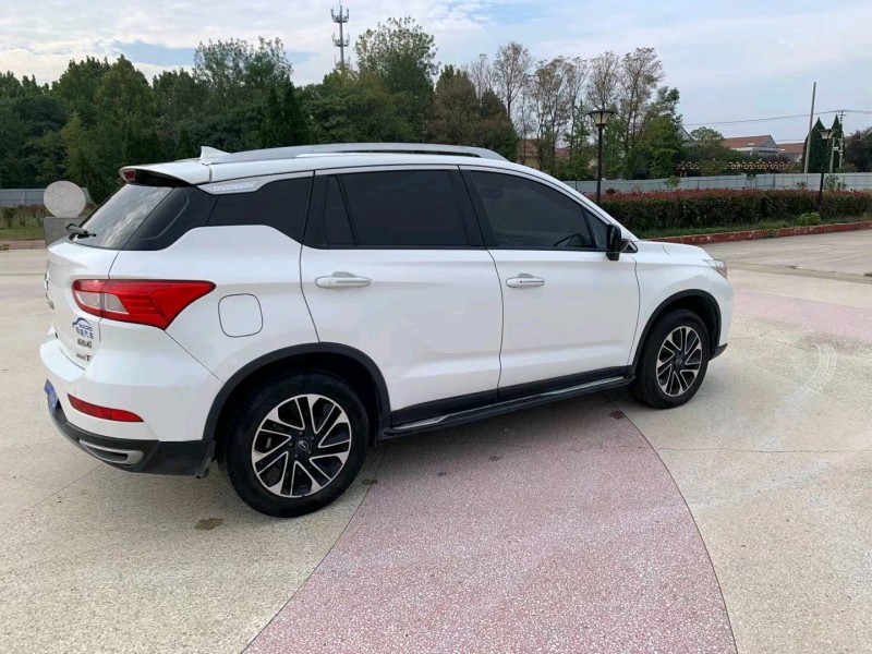 連云港17年傳祺GS42