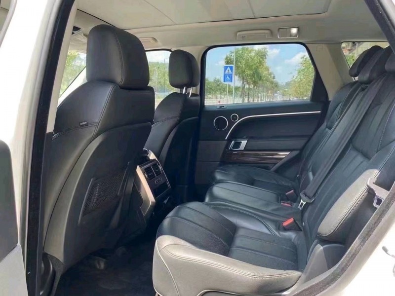 广州16年路虎揽胜运动6