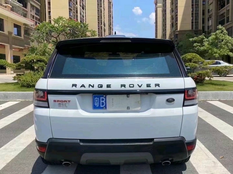 广州16年路虎揽胜运动9