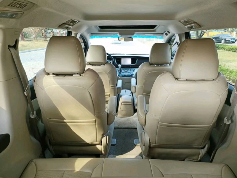 枣庄16年别克GL86