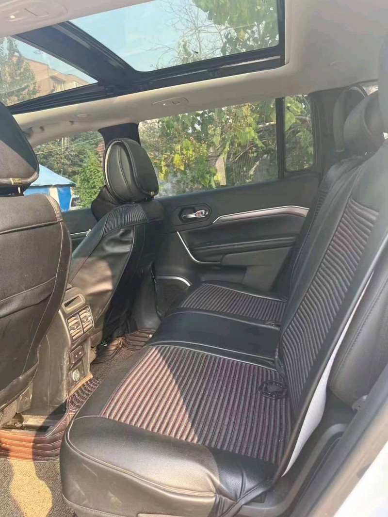 枣庄18年Jeep指挥官9