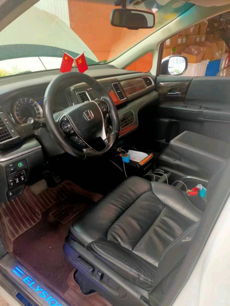 沈阳17年本田艾力绅3