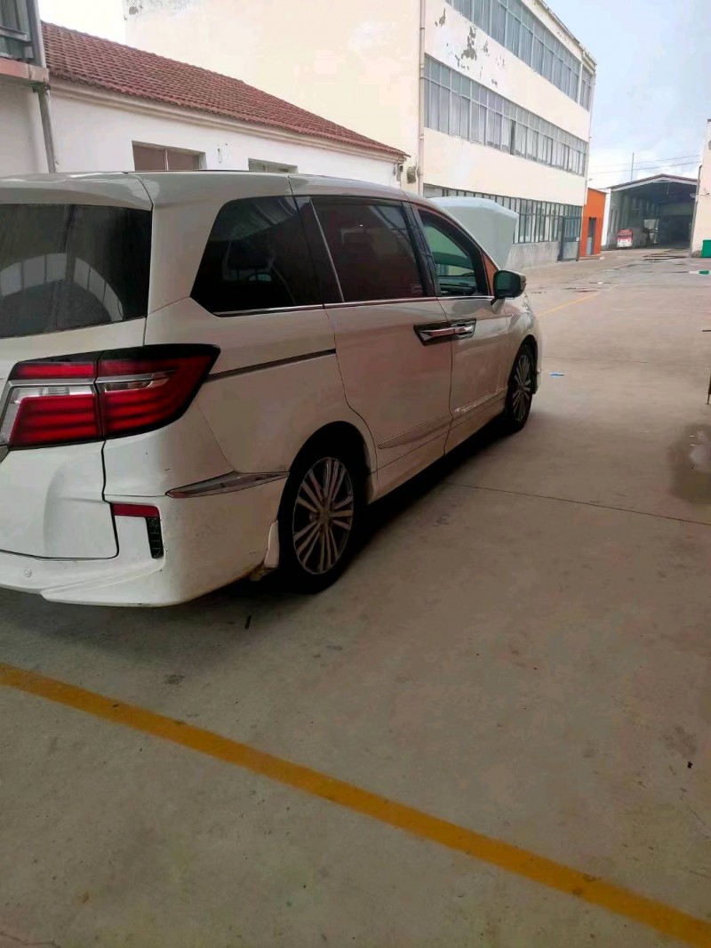 沈阳17年本田艾力绅6