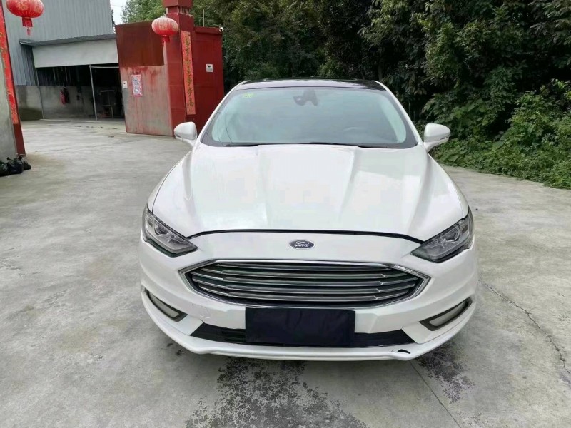 成都17年福特蒙迪欧1