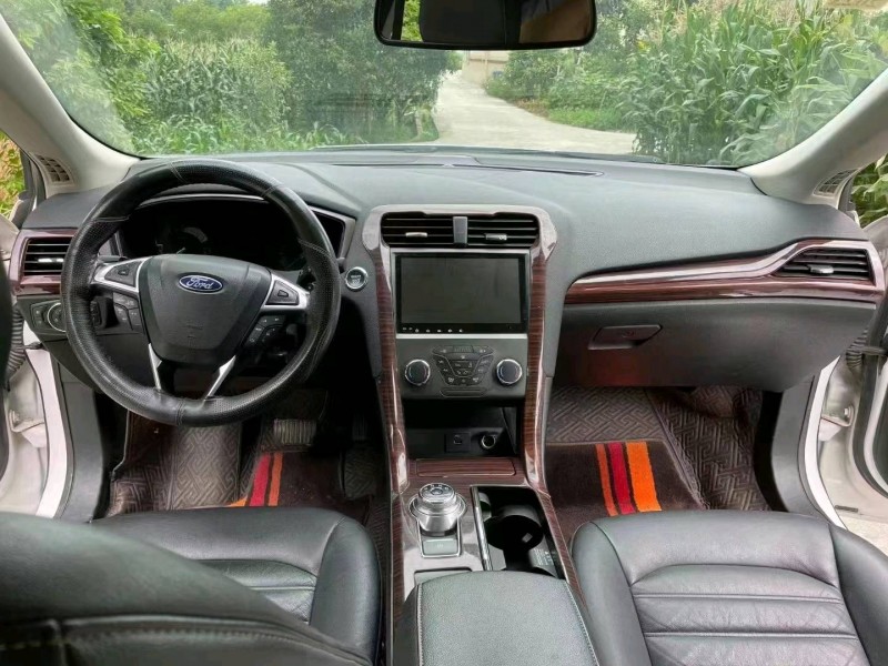 成都17年福特蒙迪欧4