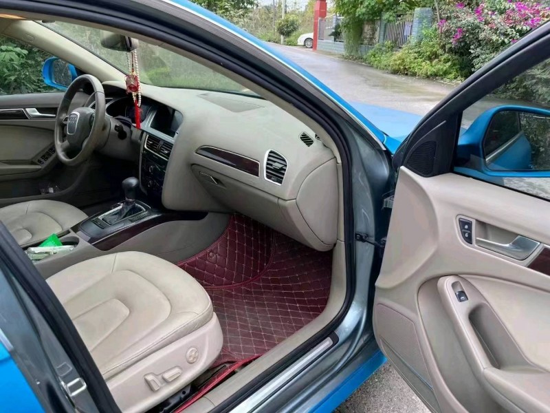 成都12年奥迪A4L4