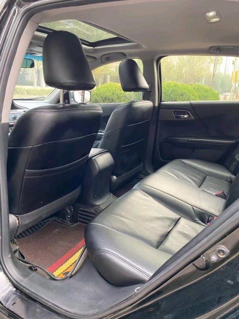 沈阳15年本田雅阁6