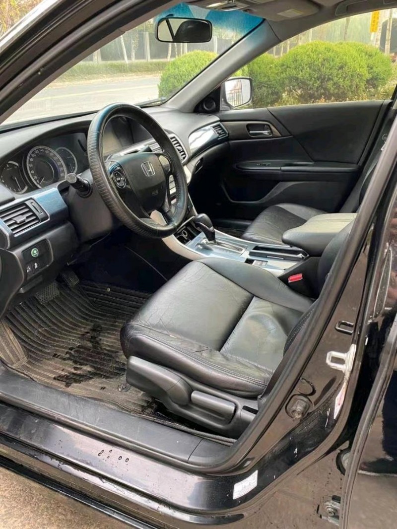 沈阳15年本田雅阁9