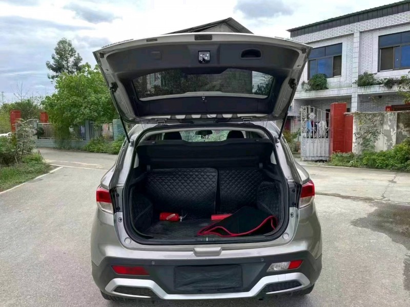 成都19年东南汽车DX39