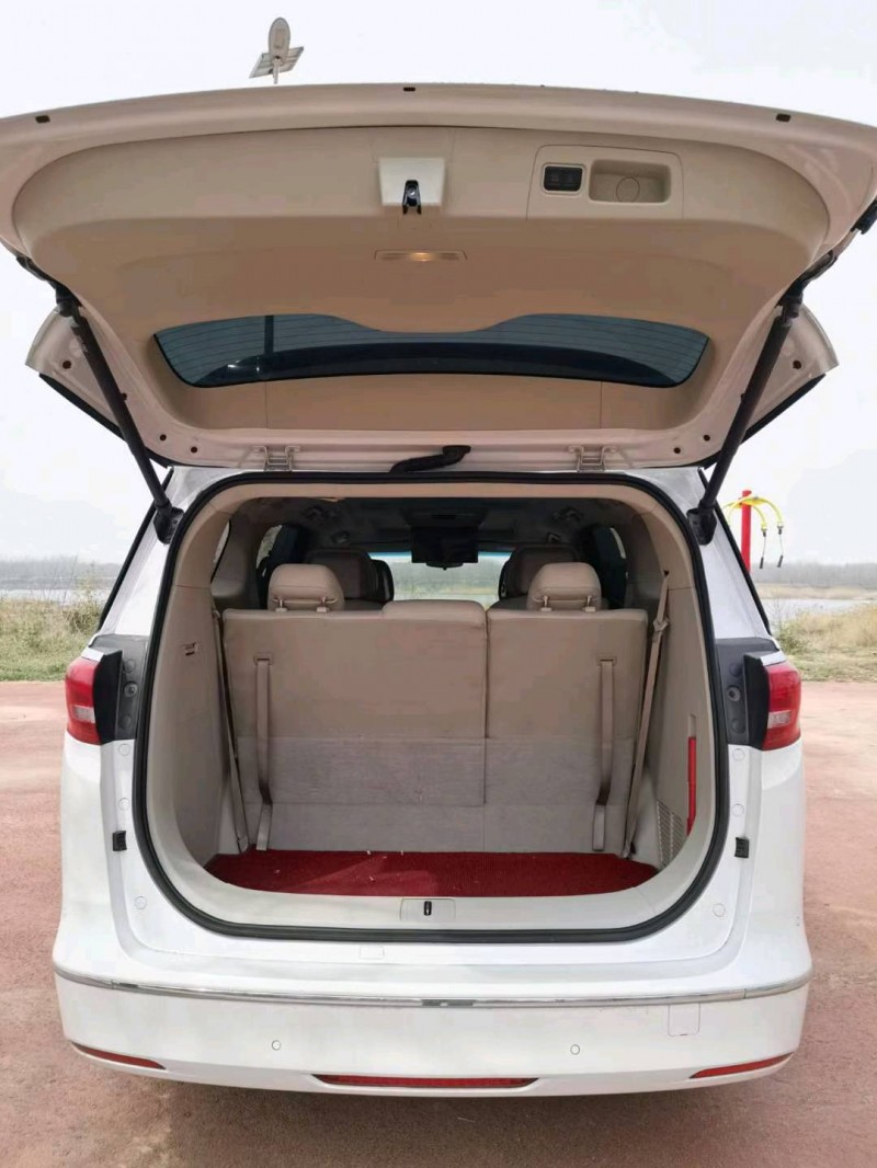 枣庄19年别克GL89