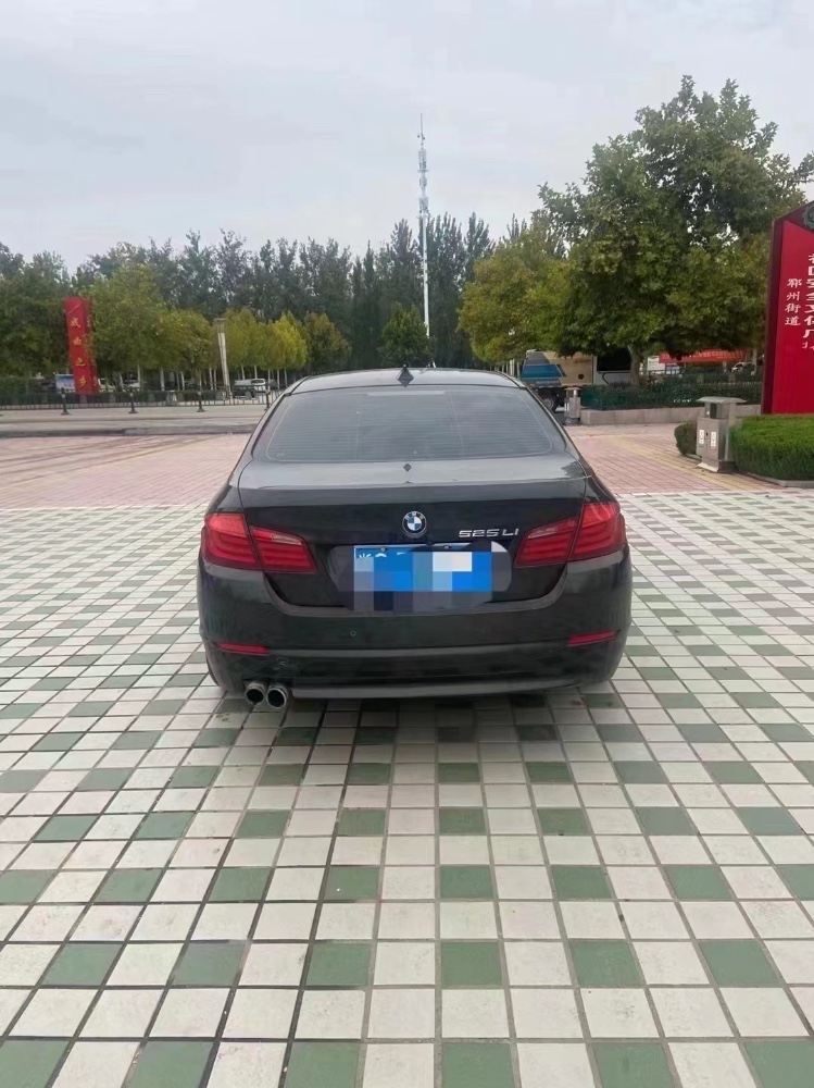 北京12年宝马5系2