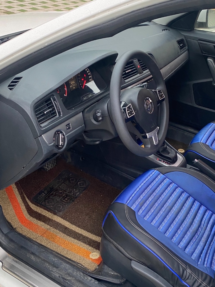 北京17年大众朗逸5