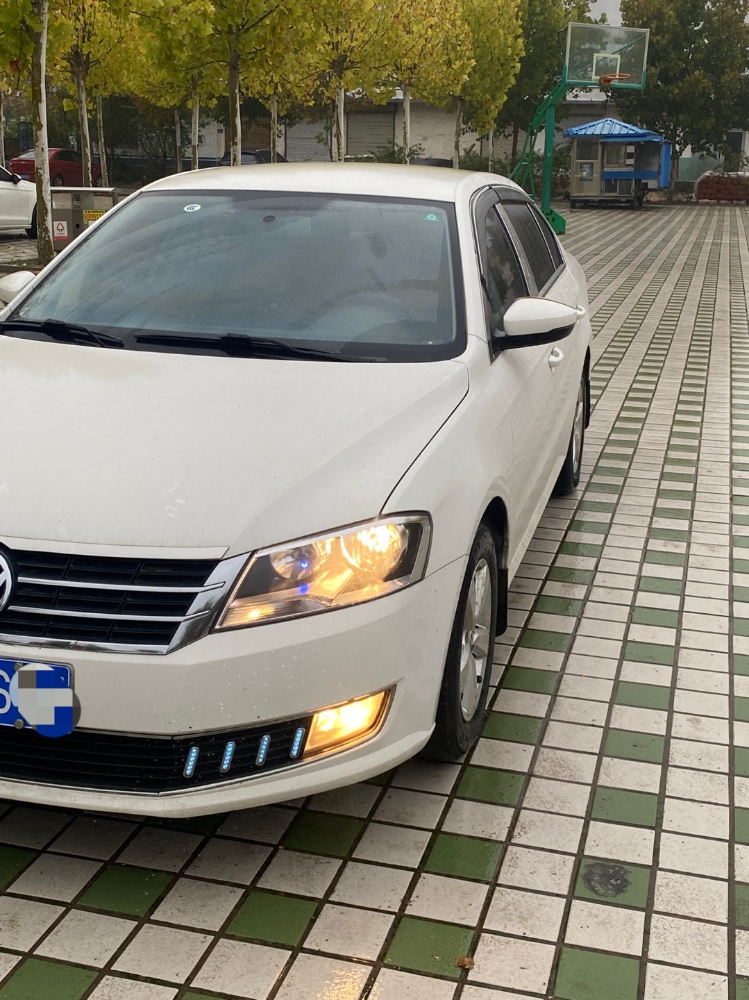 北京17年大众朗逸1