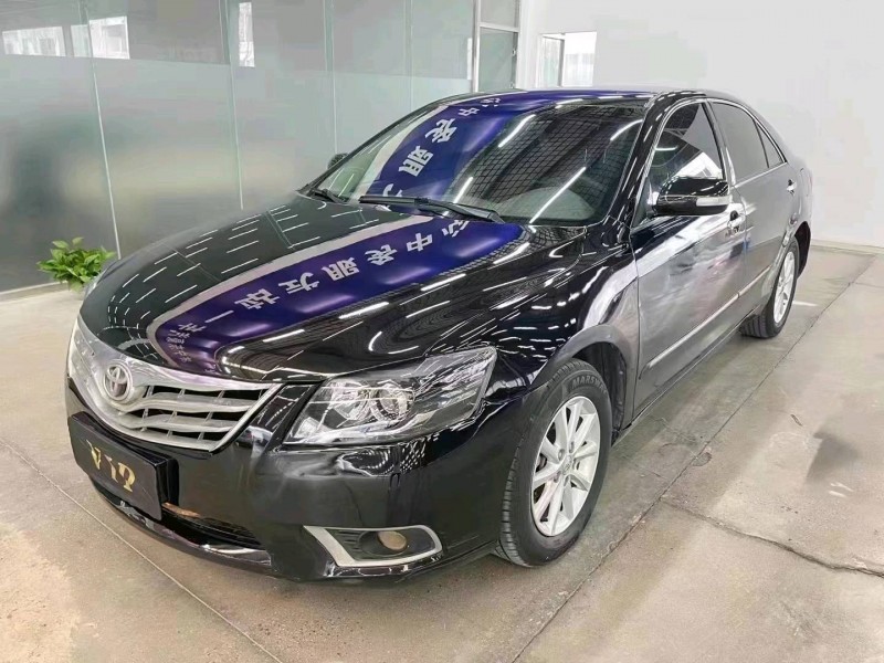 济宁14年丰田凯美瑞2