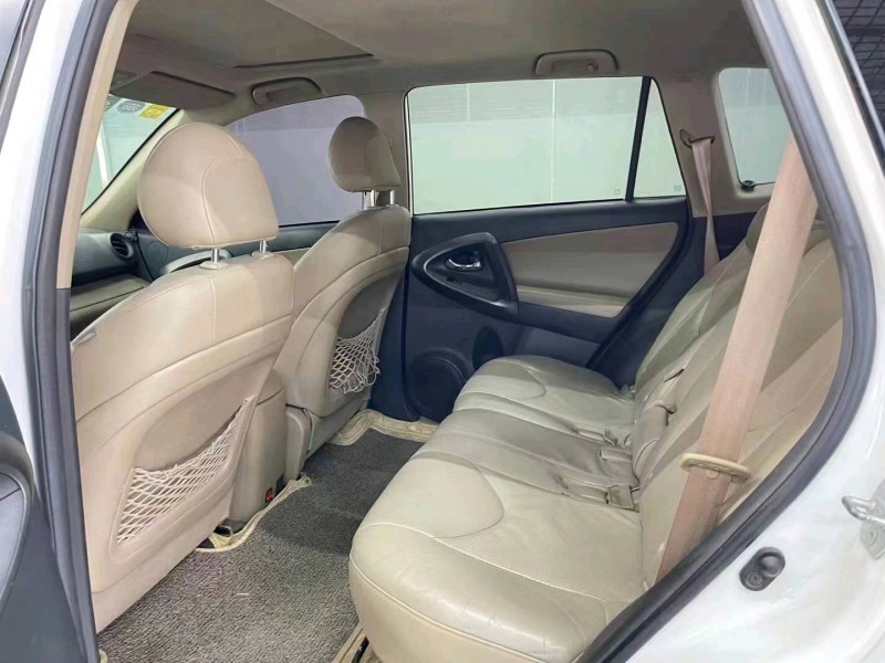 济宁12年丰田RAV4荣放4