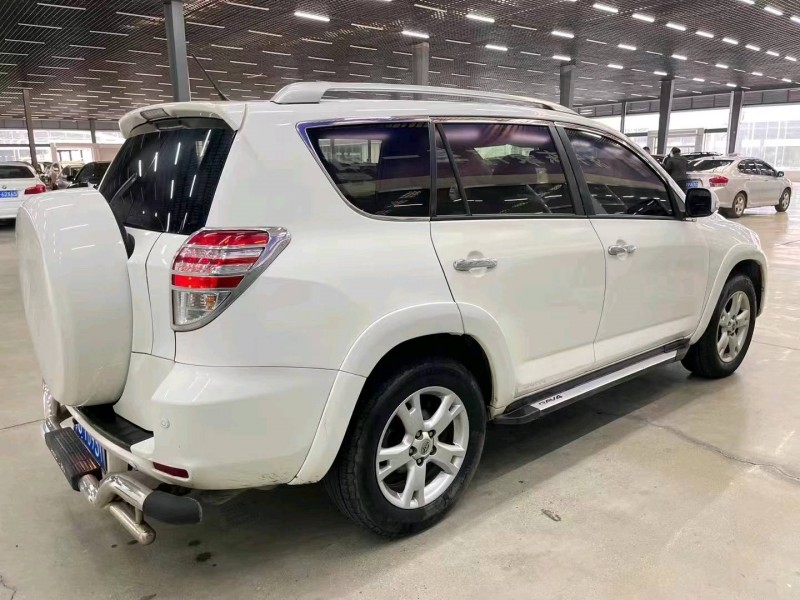 济宁12年丰田RAV4荣放8