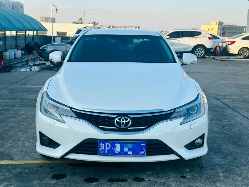 东莞15年丰田锐志1