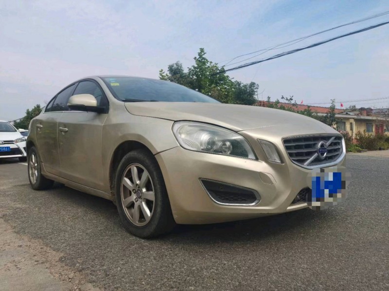 青岛12年沃尔沃S60L2