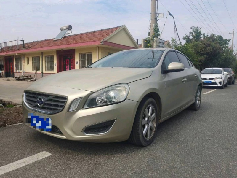 青岛12年沃尔沃S60L3