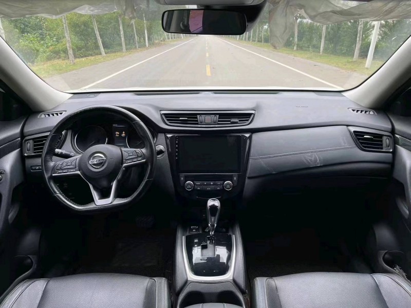 徐州19年日产奇骏6