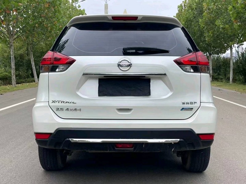 徐州19年日产奇骏9