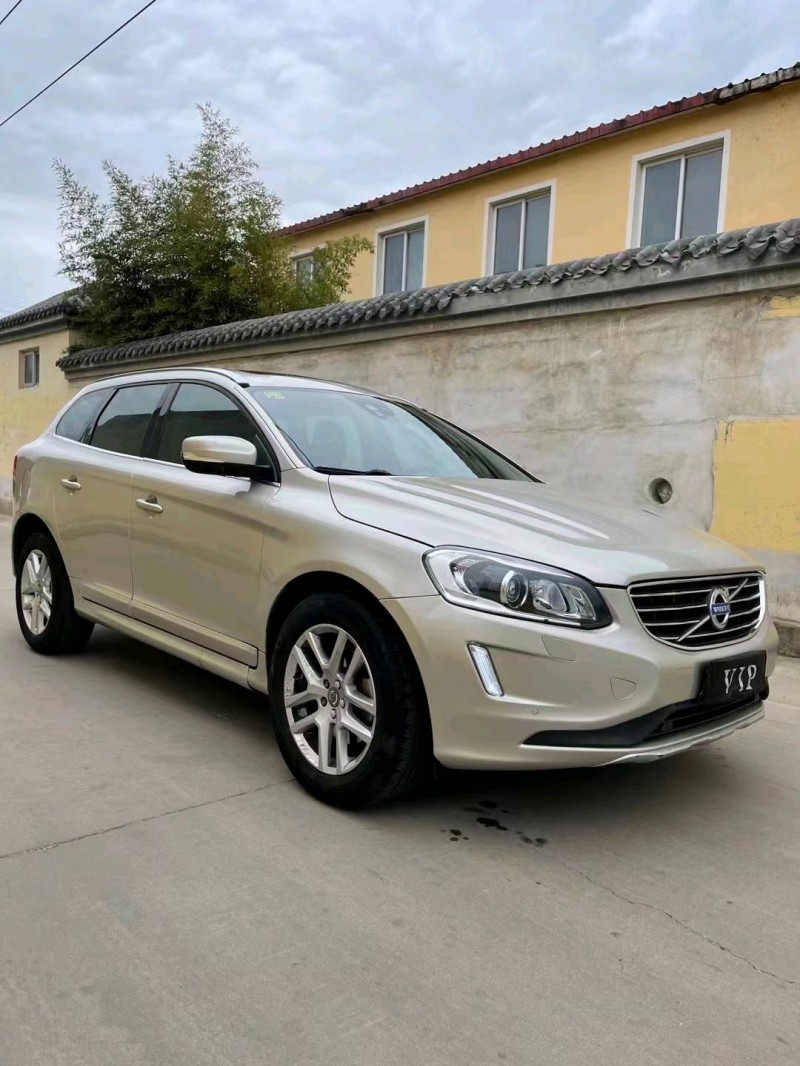 青岛17年沃尔沃XC603