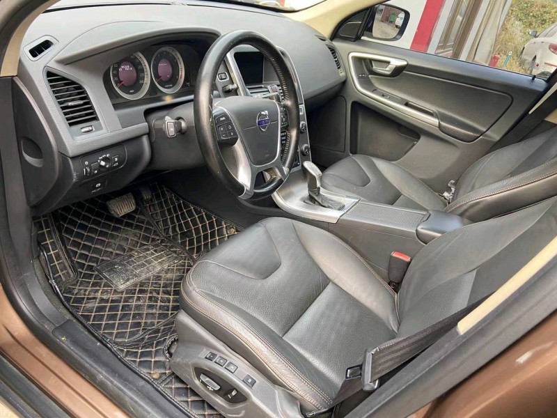 保定13年沃尔沃XC606