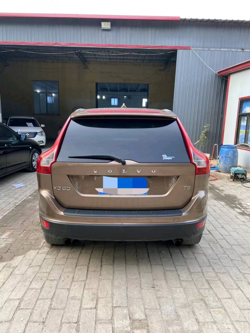 保定13年沃尔沃XC609