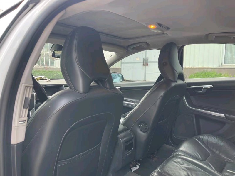 徐州13年沃尔沃S60L3