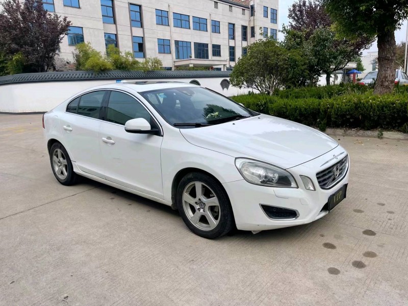 徐州13年沃尔沃S60L5