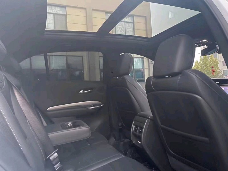 济南20年凯迪拉克XT43