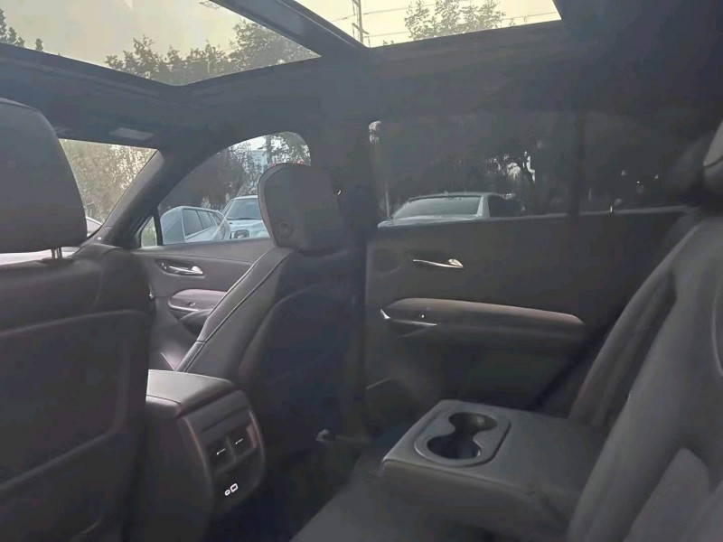 济南20年凯迪拉克XT44