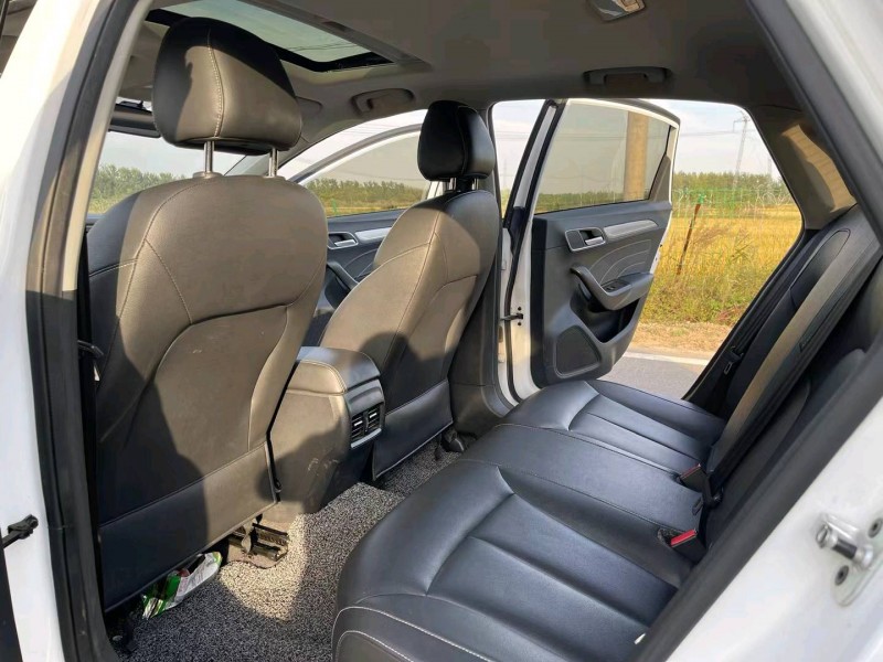 徐州19年荣威ei67