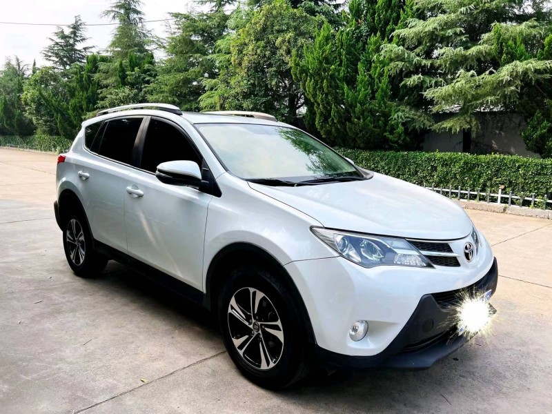 潍坊15年丰田RAV47