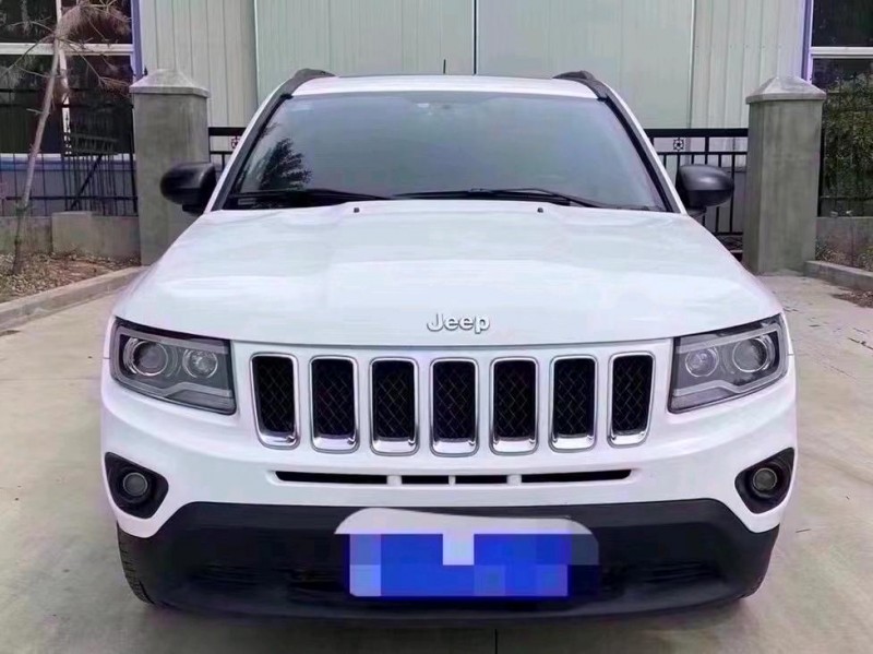 青岛13年Jeep指南者6