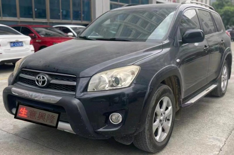 广州11年丰田RAV42