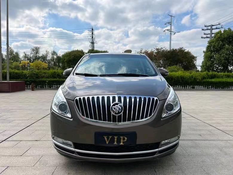 盐城12年别克GL81