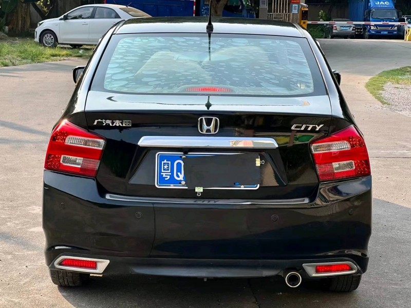 东莞12年本田锋范7