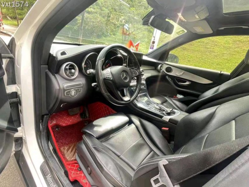 广州19年奔驰GLC4