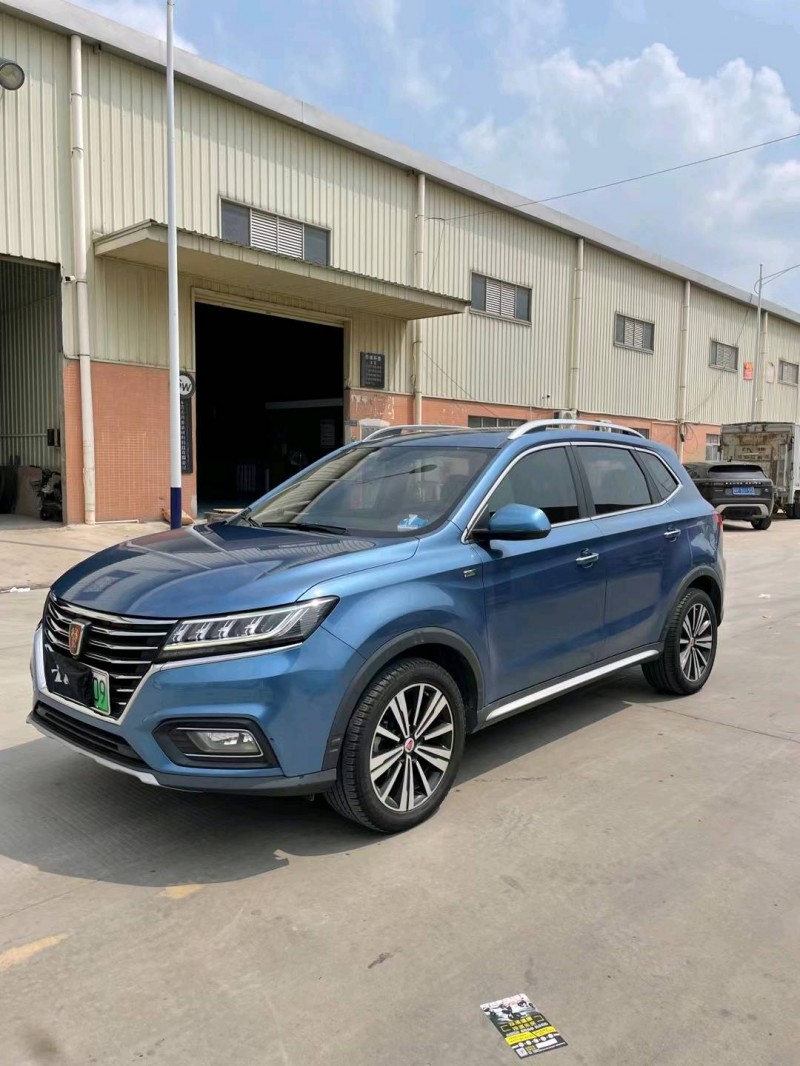 东莞18年荣威RX53